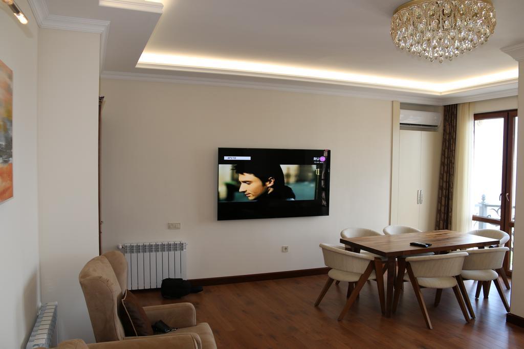 Odisea Apart Hotel Batumi Ngoại thất bức ảnh