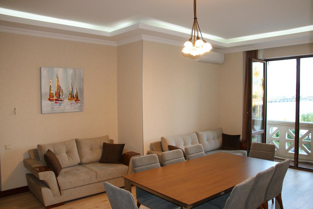Odisea Apart Hotel Batumi Ngoại thất bức ảnh