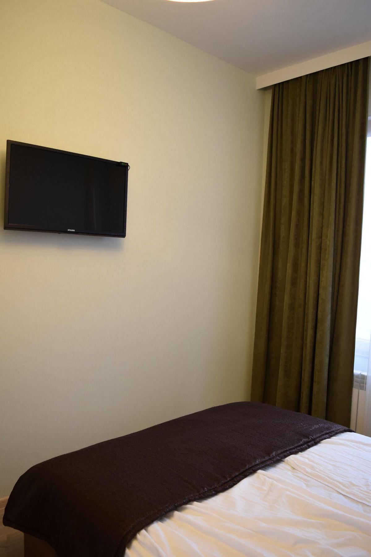 Odisea Apart Hotel Batumi Ngoại thất bức ảnh