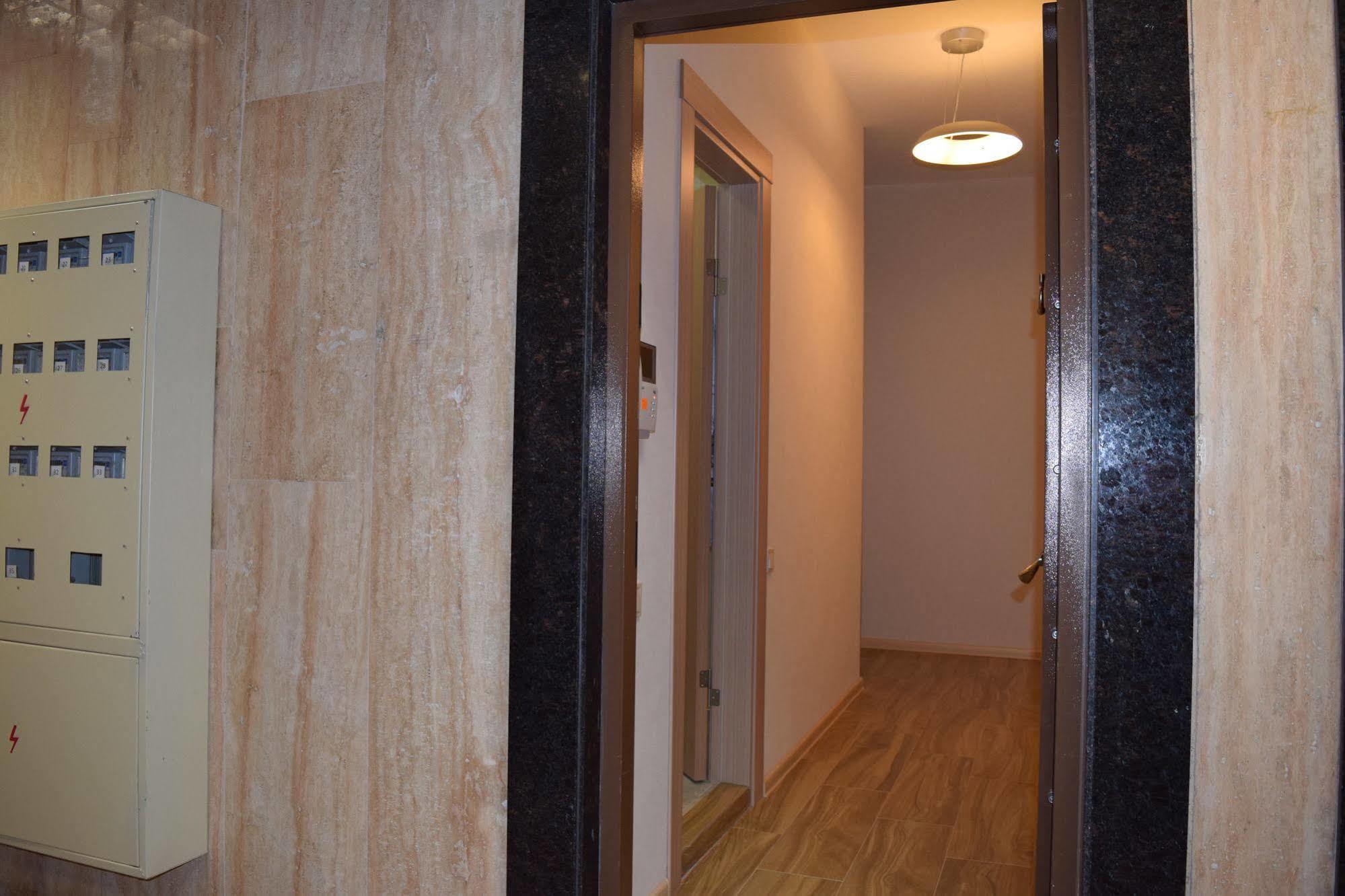 Odisea Apart Hotel Batumi Ngoại thất bức ảnh