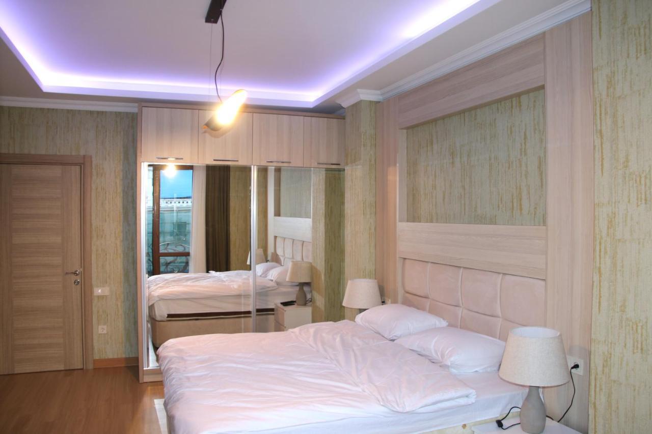 Odisea Apart Hotel Batumi Phòng bức ảnh